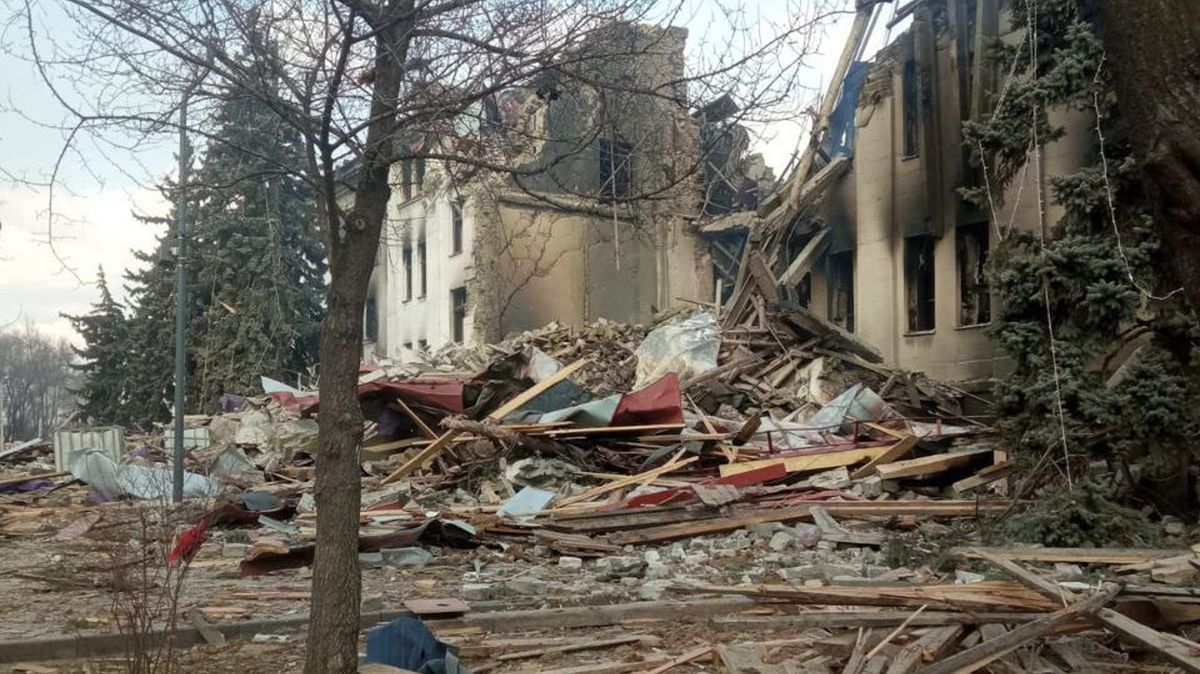 Ukrajina: Přes 500 útoků na civilisty. Přesný počet obětí je zatím neznámý